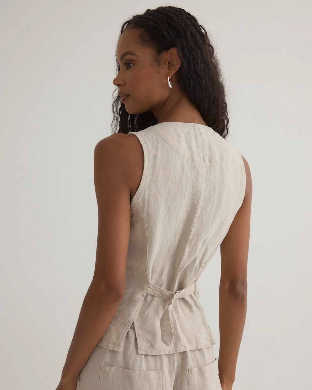 SCOOP NECK LINEN VEST - BELLA DAHL