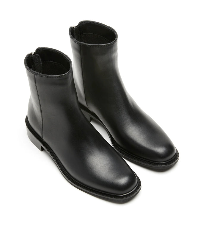 SELINA LEATHER BOOTIE (BLACK) - LA CANADIENNE