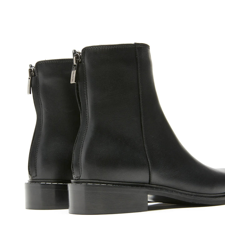 SELINA LEATHER BOOTIE (BLACK) - LA CANADIENNE