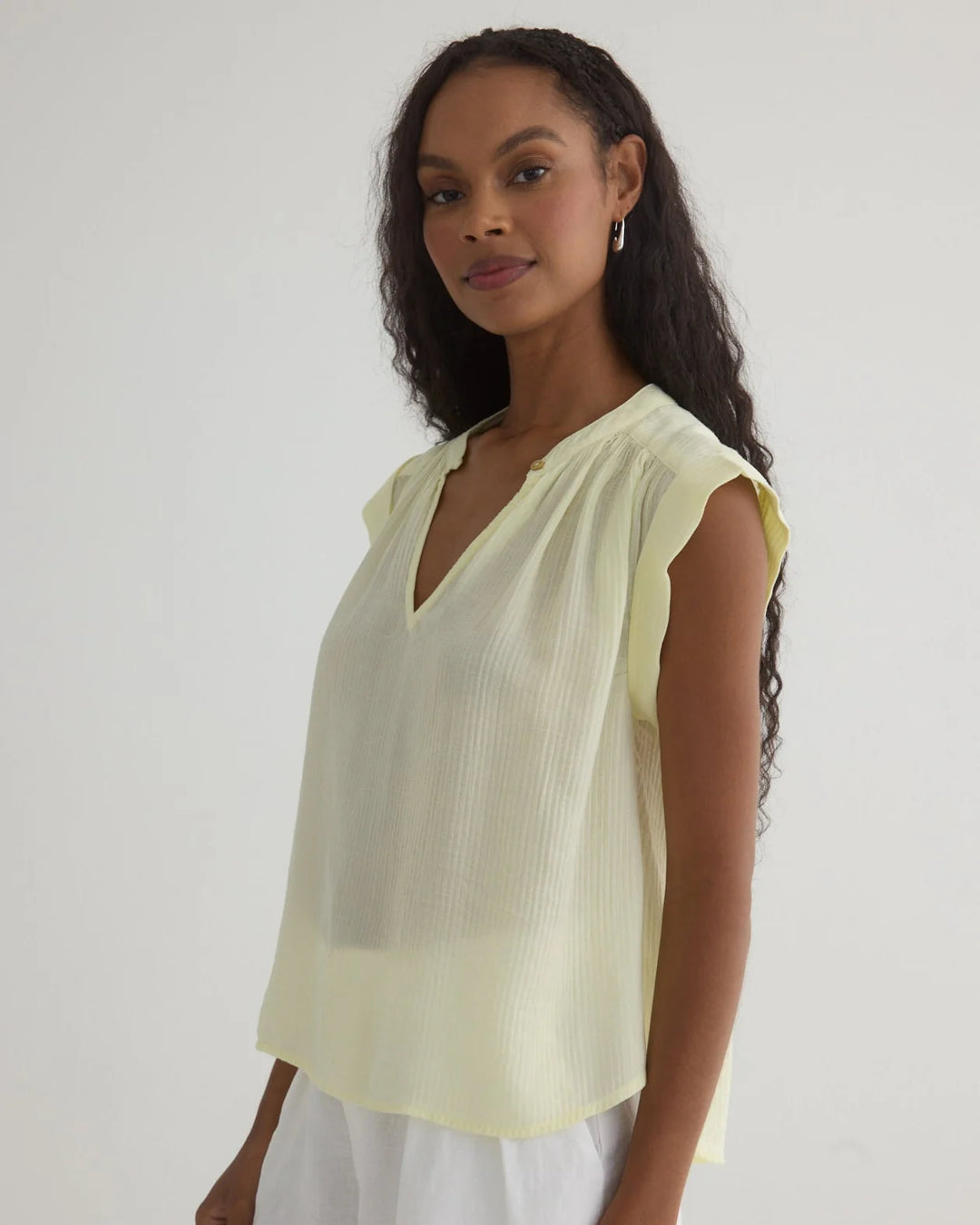 SHIRRED PULLOVER CAP SLEEVE TOP - BELLA DAHL