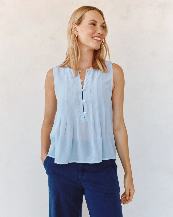 SLEEVELESS PINTUCK PULLOVER (SOFT SKY) - BELLA DAHL