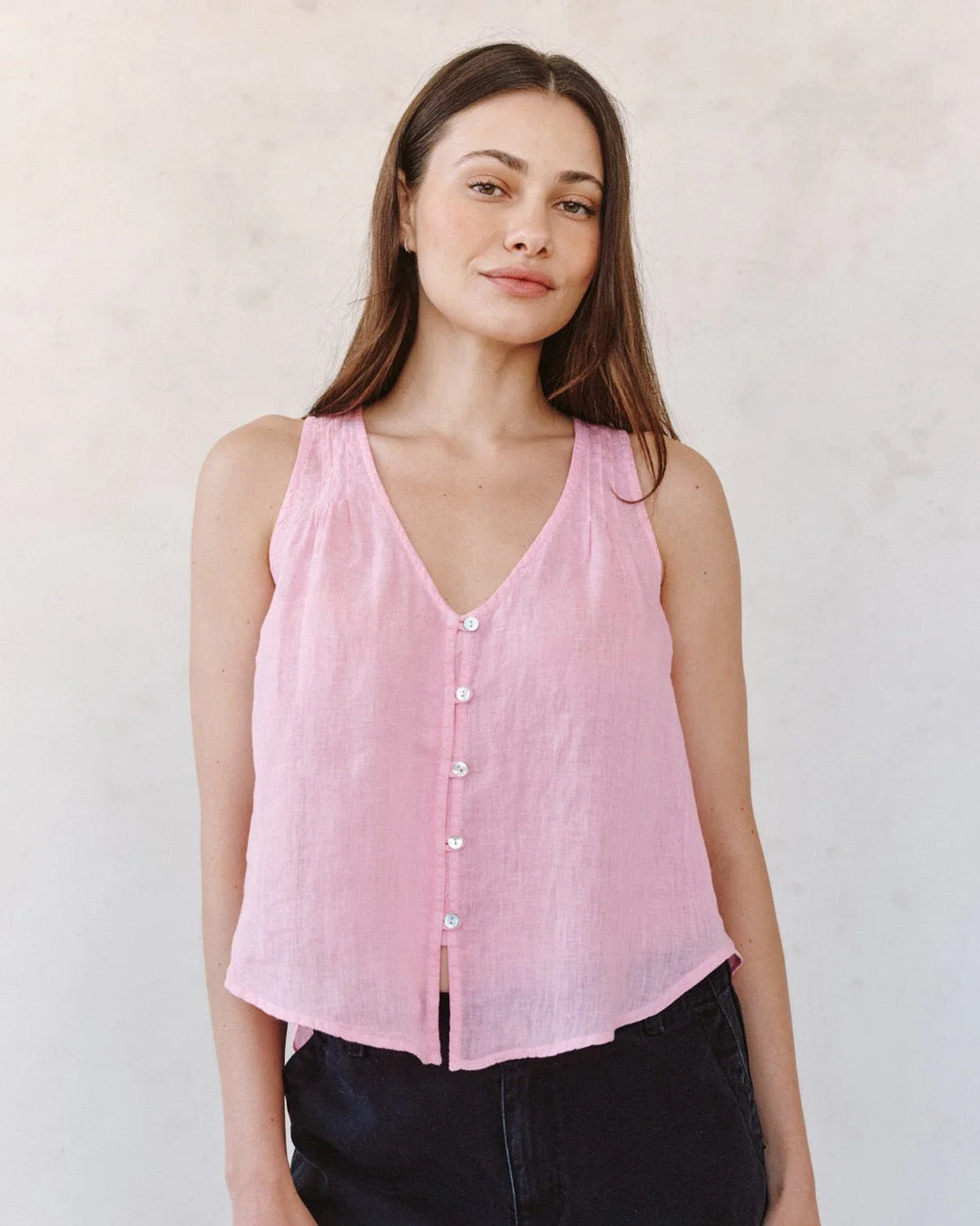 SLEEVELESS PINTUCK V-NECK TOP (ROSE BLUSH) - BELLA DAHL