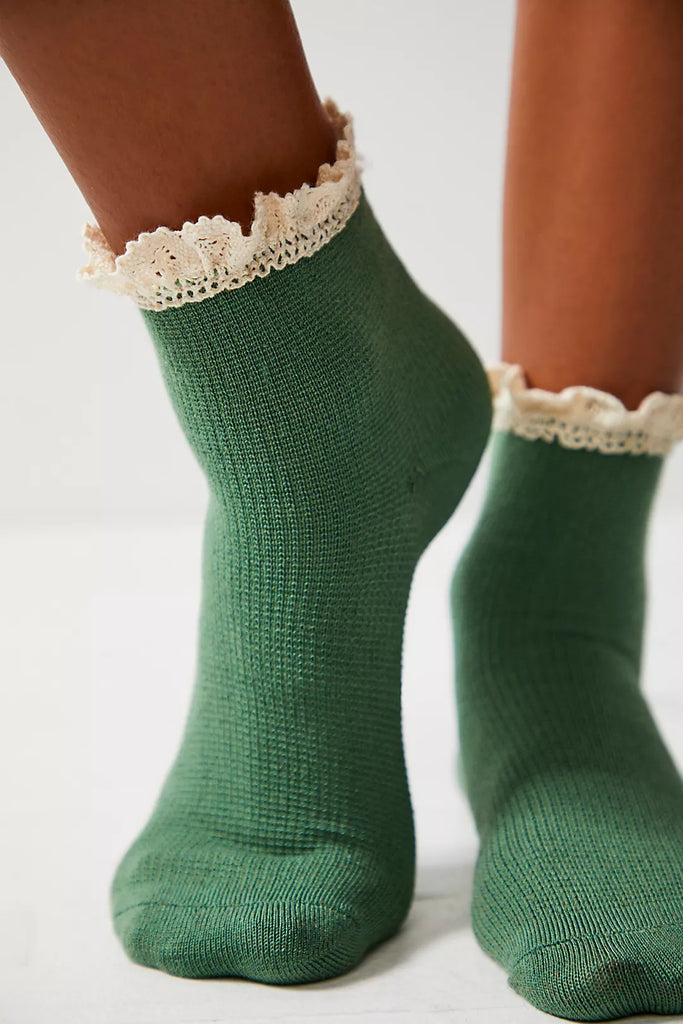 BELOVED ANKLE SOCKS (FOREST) - FREE PEOPLE