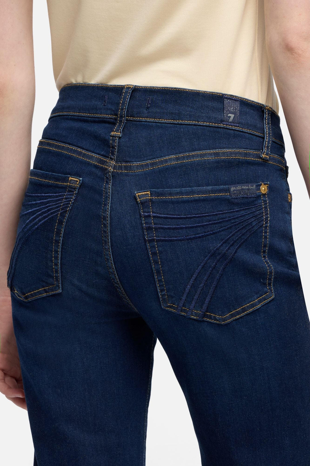 DOJO JEAN (TRIED AND TRUE) - 7 FOR ALL MANKIND