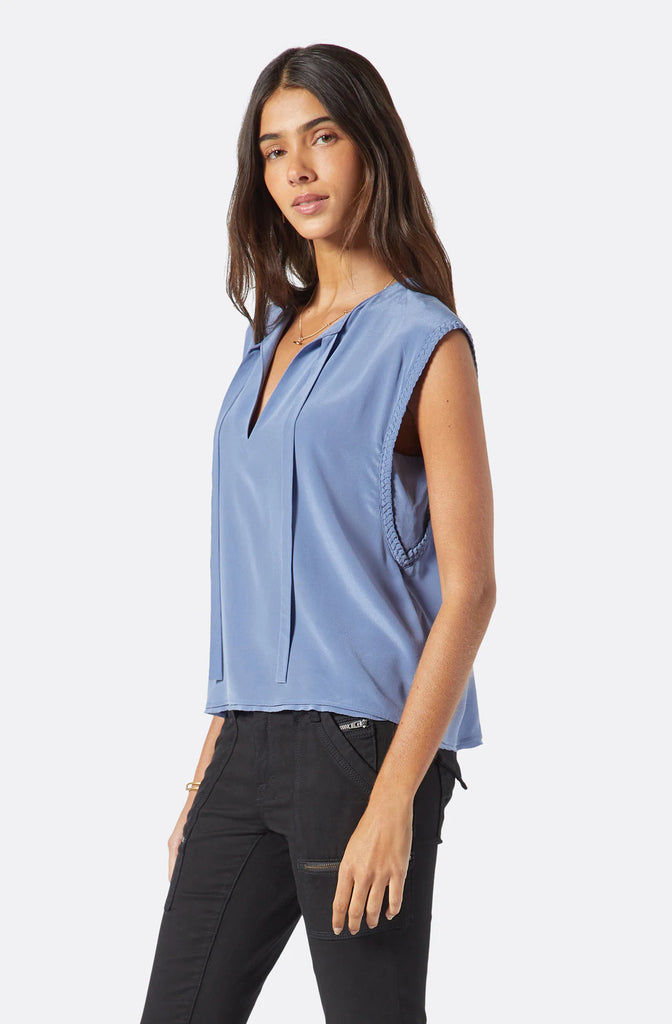 CERILY SILK SHORT SLEEVE BLOUSE (BIJOU BLUE) - JOIE