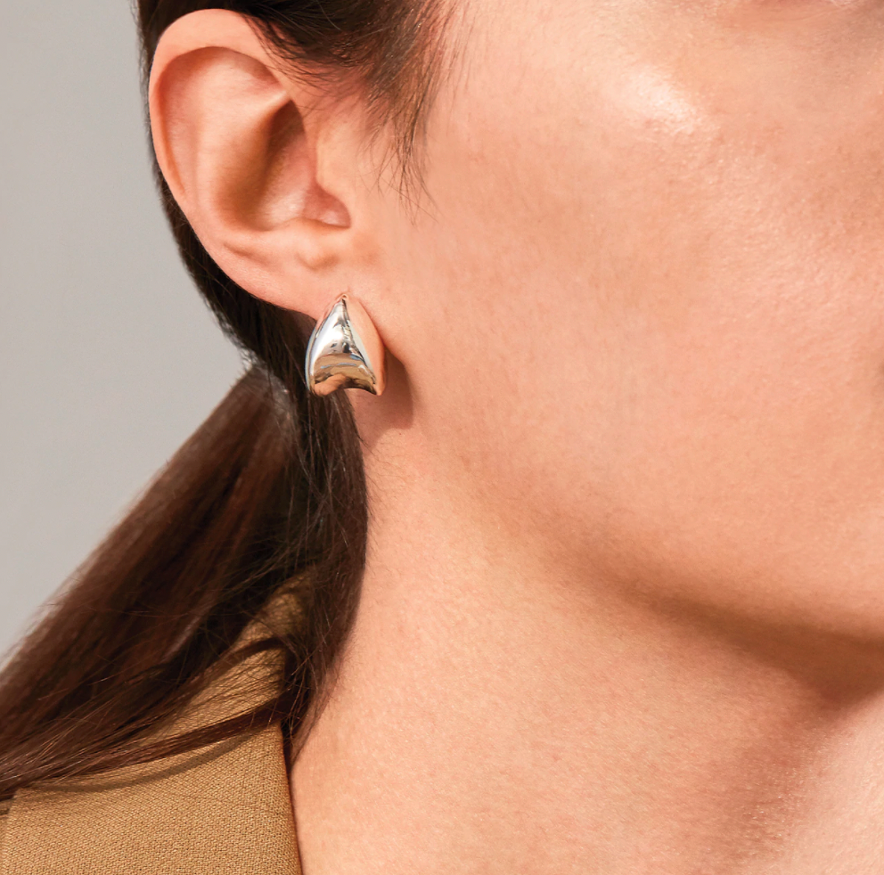 ARLO PUFF EARRINGS (SILVER) - JENNY BIRD