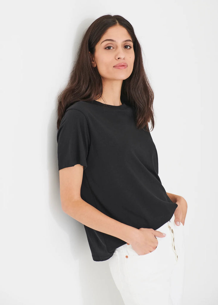 LIGHTWEIGHT PIMA COTTON BOYFRIEND T-SHIRT (BLACK) - PATRICK ASSARAF