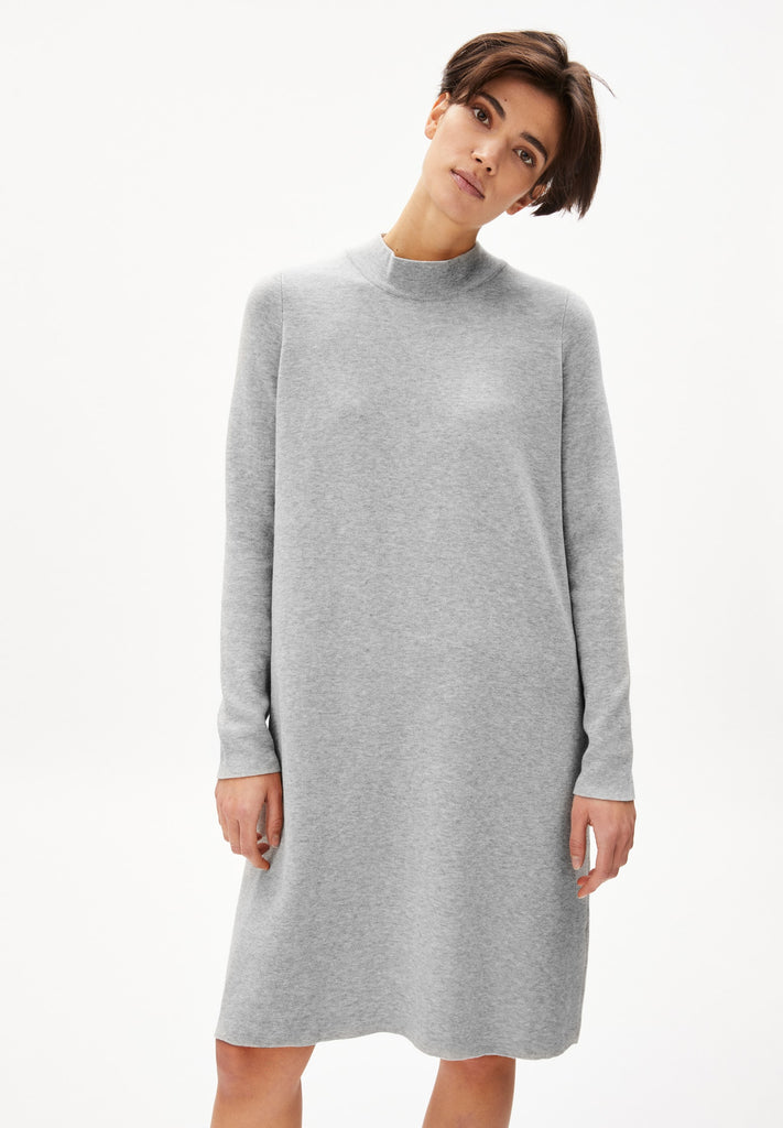 FRIADAA KNIT DRESS (LIGHT GREY) - ARMEDANGELS