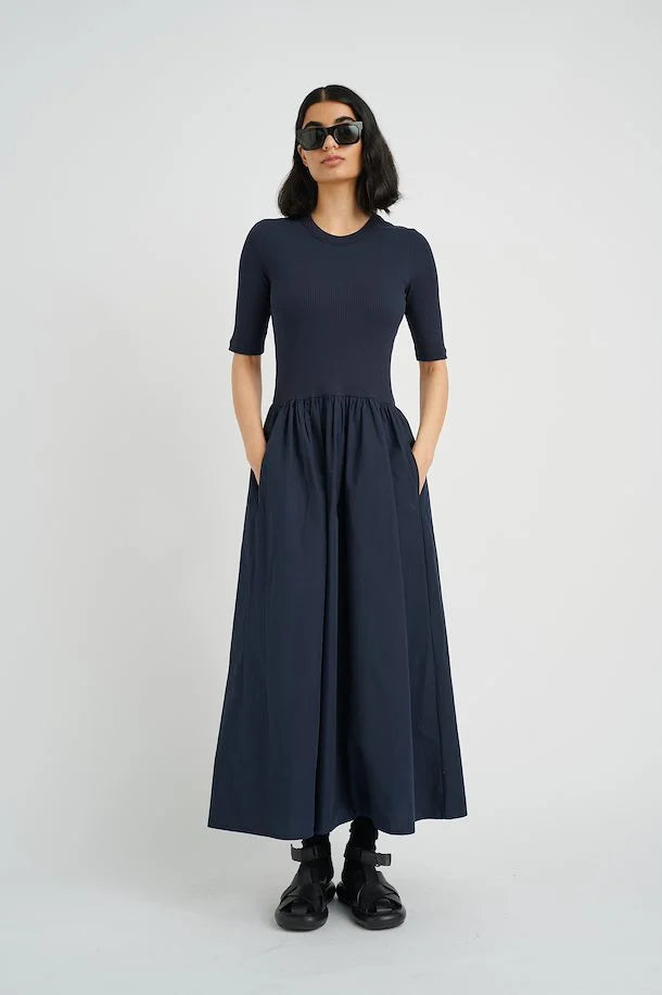 DAGNAMA DRESS (MARINE BLUE) - INWEAR