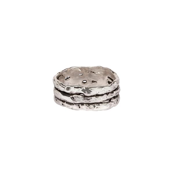 TRIPLE NARROW TEXTURE BAND RING - PYRRHA