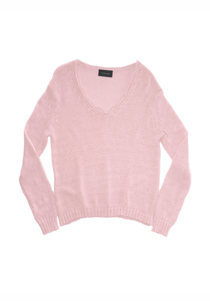 SCALLOPED V-NECK (CONCH) - WOODEN SHIPS